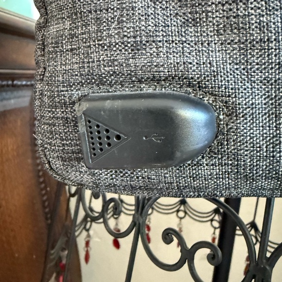 Gray and Tan Laptop Bag w/Durable Design USB charging and headphone hole (1-068) - Picture 4 of 10